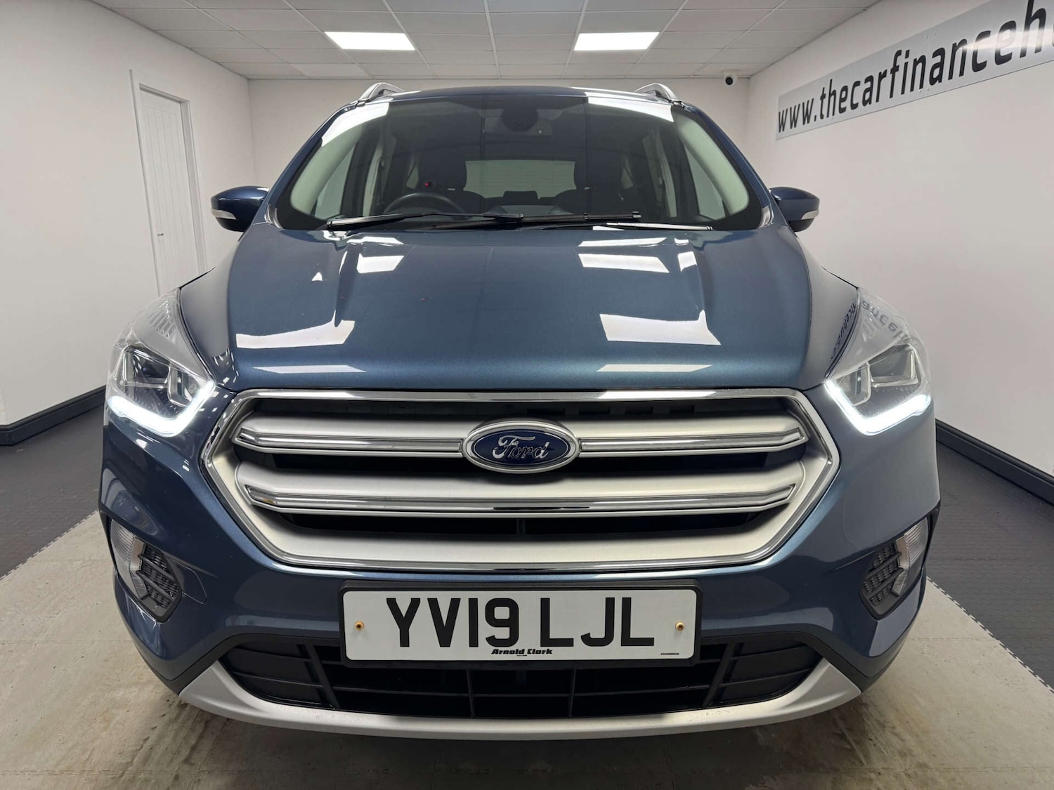 Used Ford Kuga 2019 for sale - 77145100: Photo 2