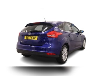 Used Ford Focus 2017 for sale - 77152760: Photo