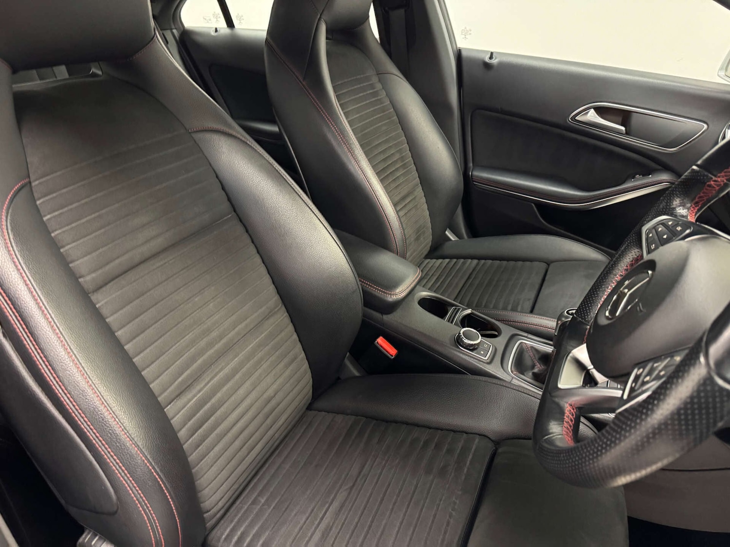 Used Mercedes-Benz CLA 2018 for sale - 77145106: Photo 35