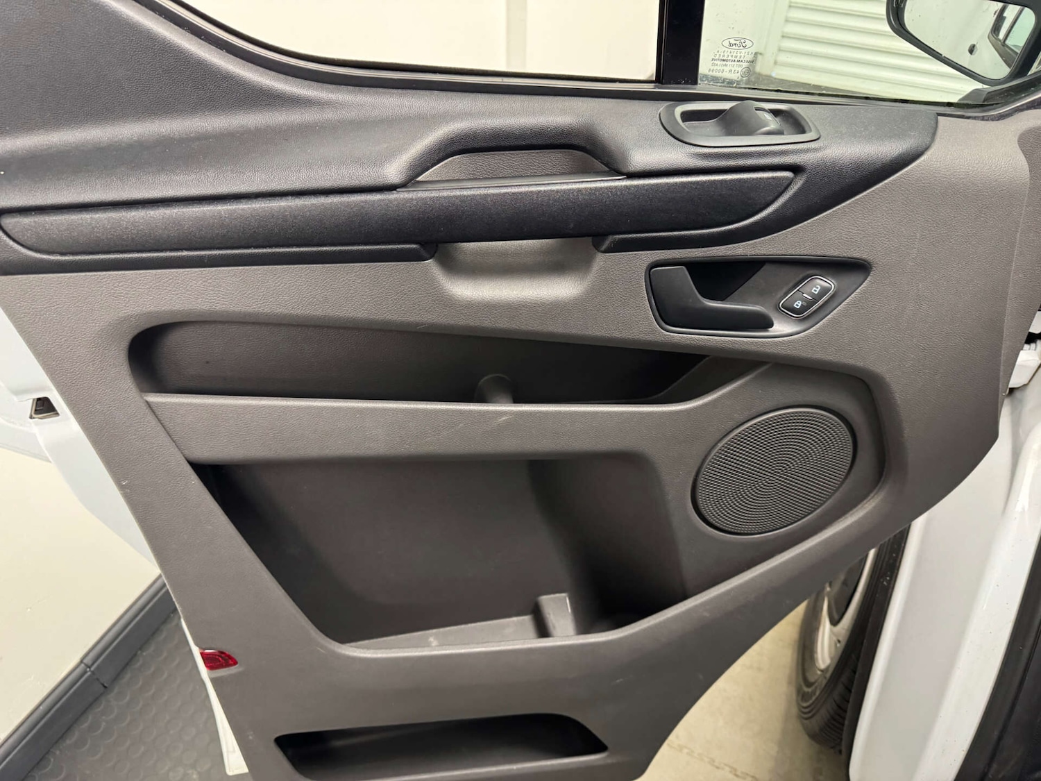Used Ford Transit Custom 2019 for sale - 77931011: Photo 17