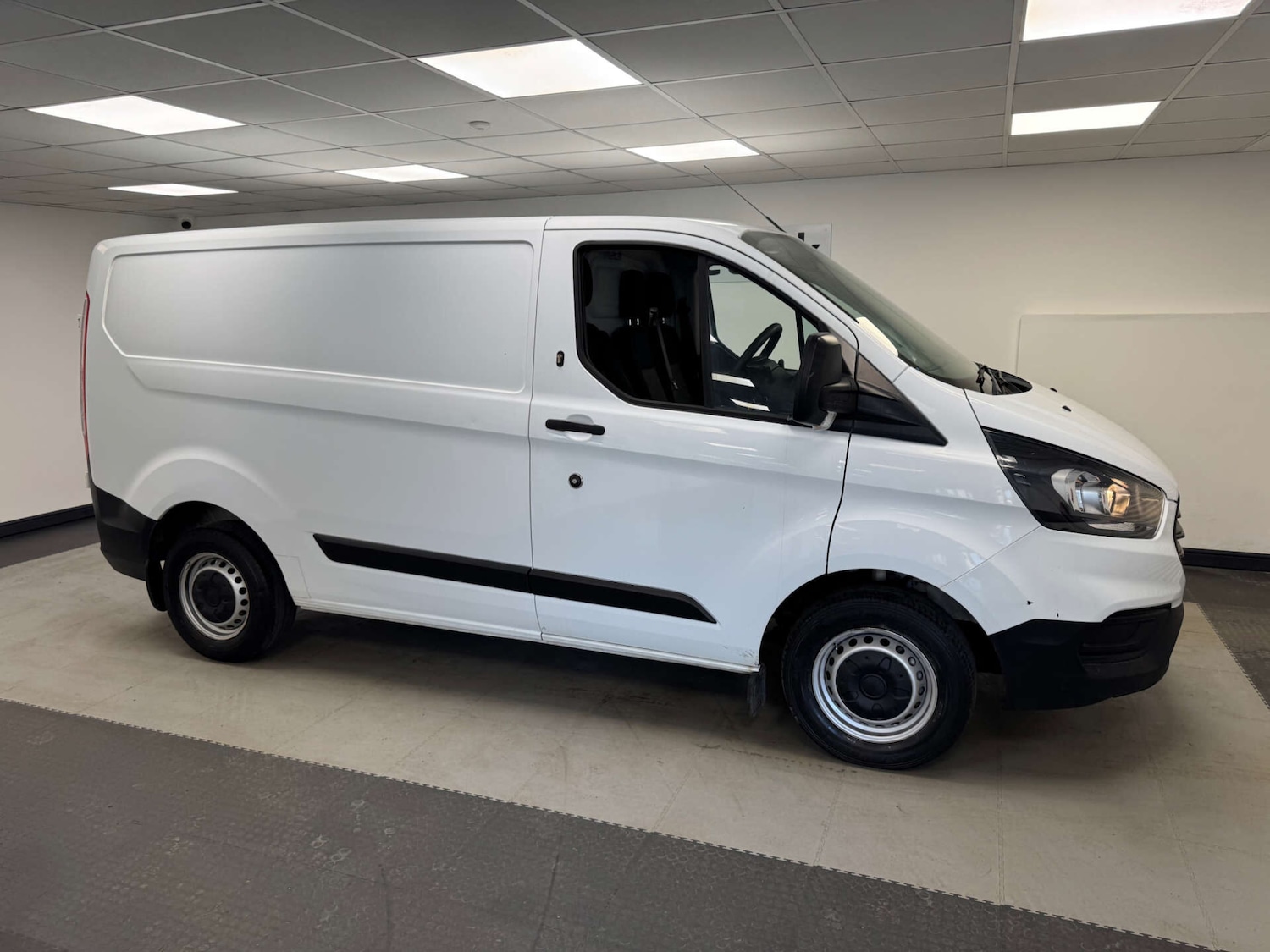 Used Ford Transit Custom 2019 for sale - 77931011: Photo 28