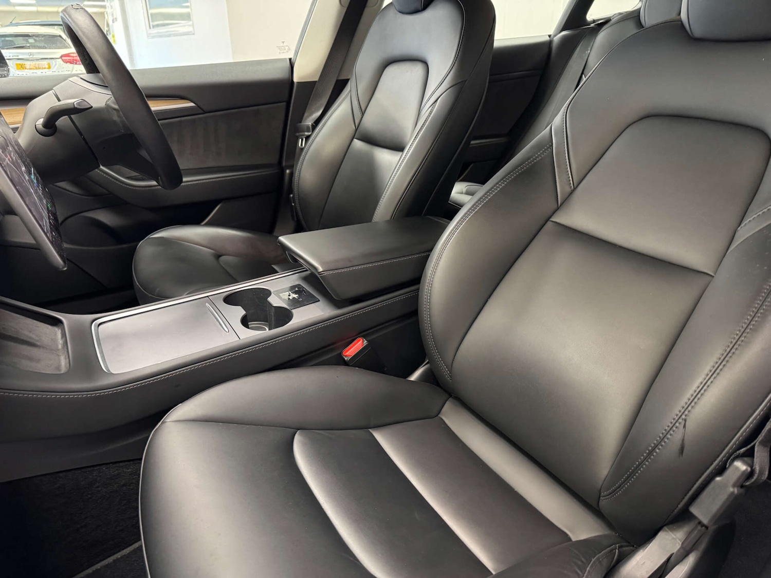 Used Tesla Model 3 2021 for sale - 77196549: Photo 18