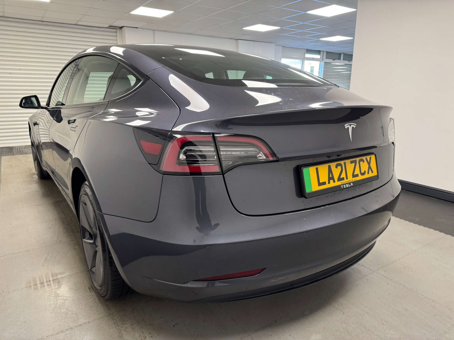 Used Tesla Model 3 2021 for sale - 77196549: Photo 25