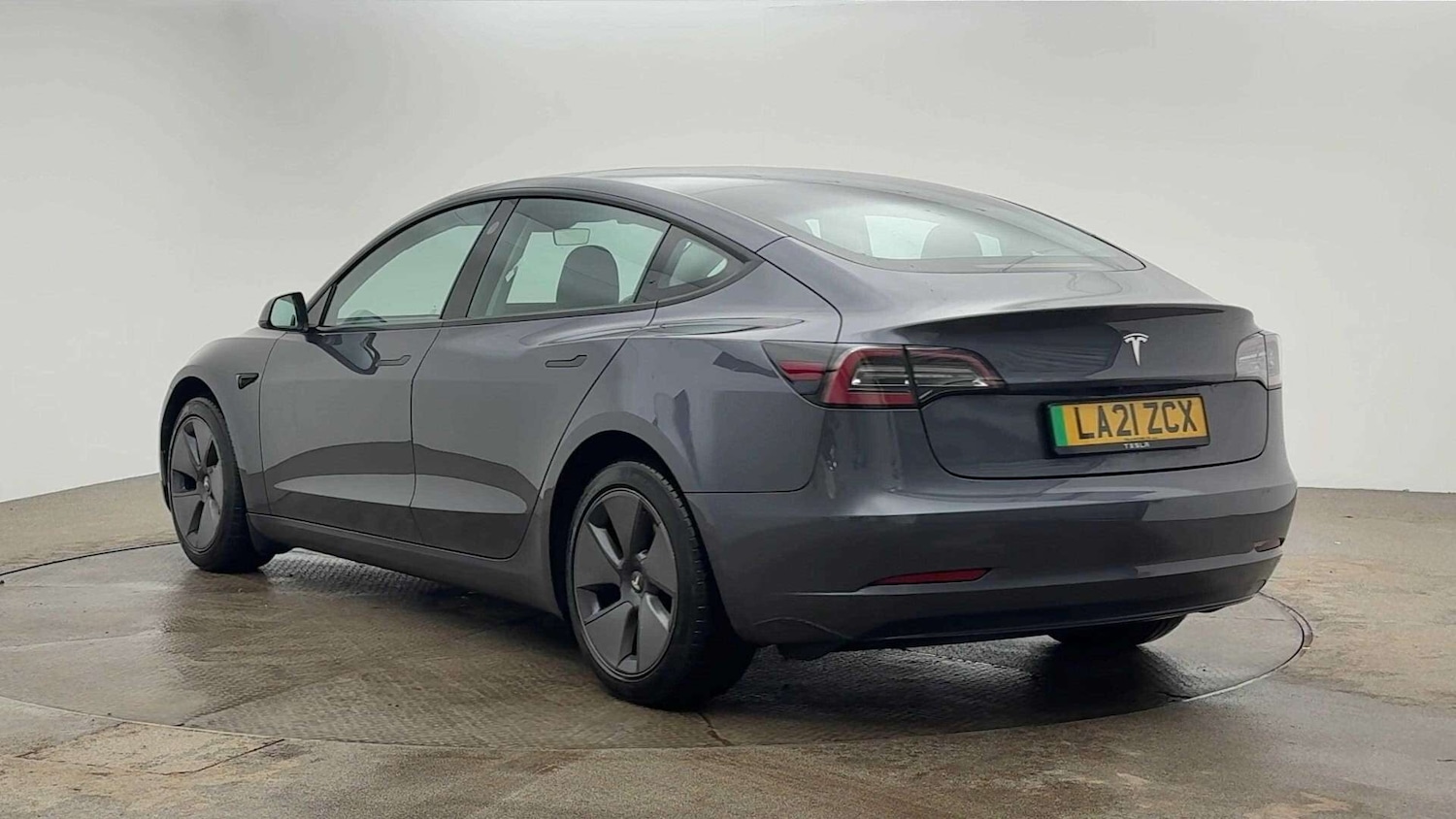 Used Tesla Model 3 2021 for sale - 77196549: Photo 3
