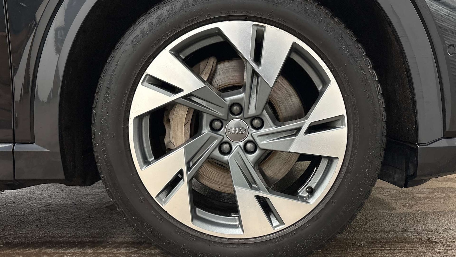 Used Audi e-tron 2020 for sale - 77901069: Photo 5