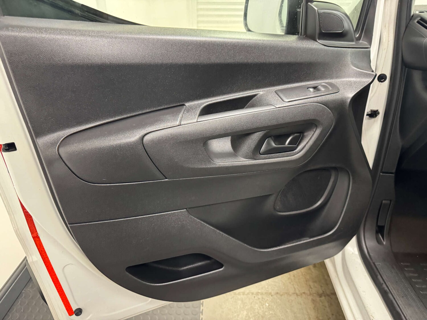 Used Peugeot Partner 2019 for sale - 77368104: Photo 18