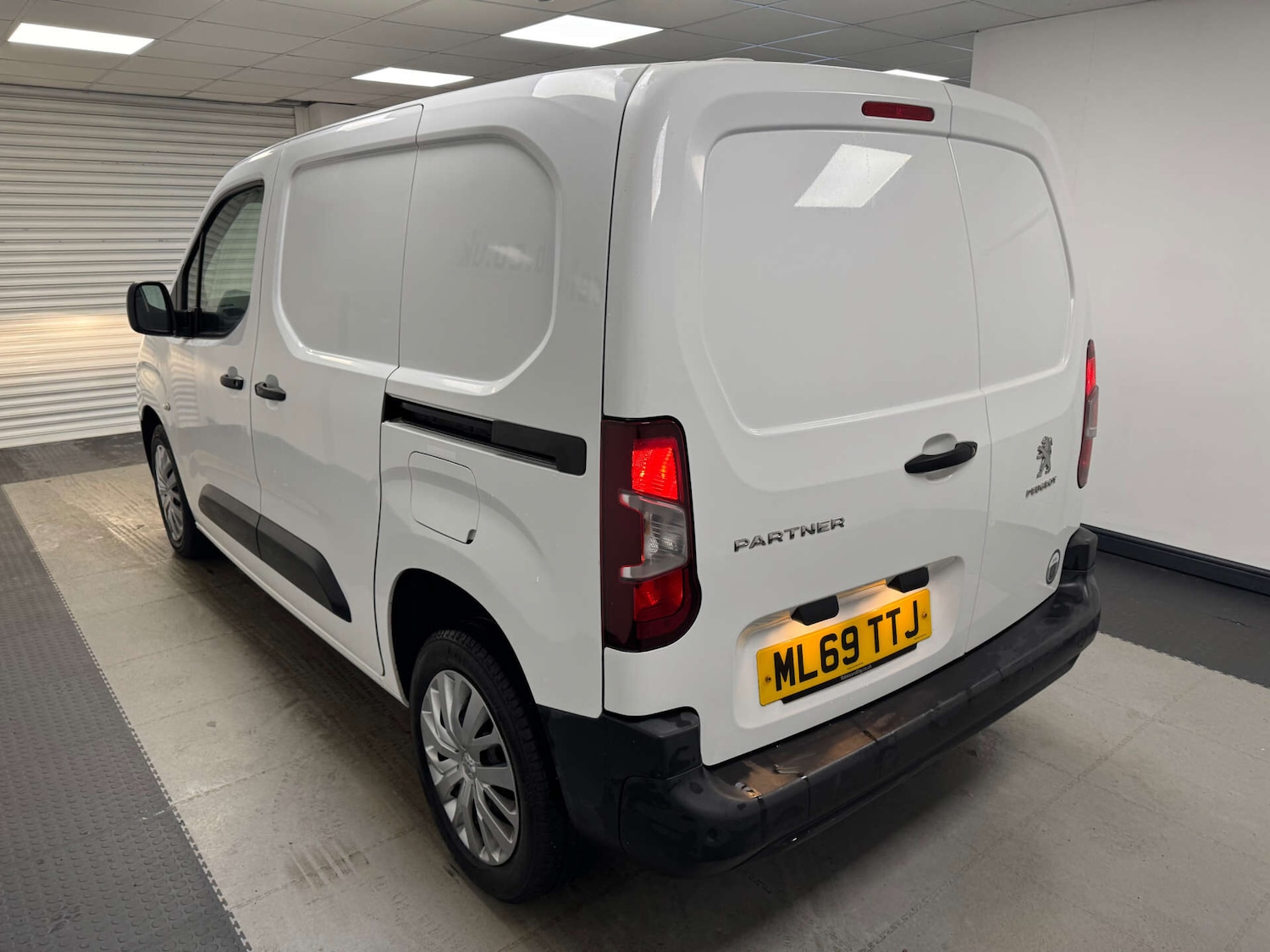 Used Peugeot Partner 2019 for sale - 77368104: Photo 21