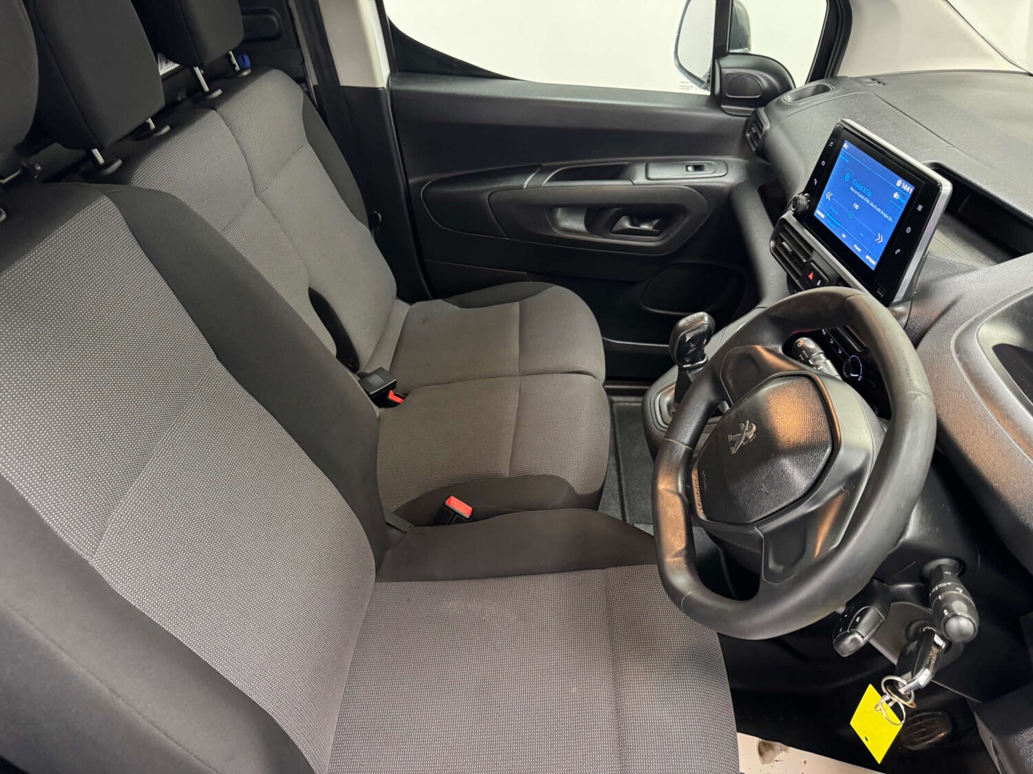 Used Peugeot Partner 2019 for sale - 77368104: Photo 31