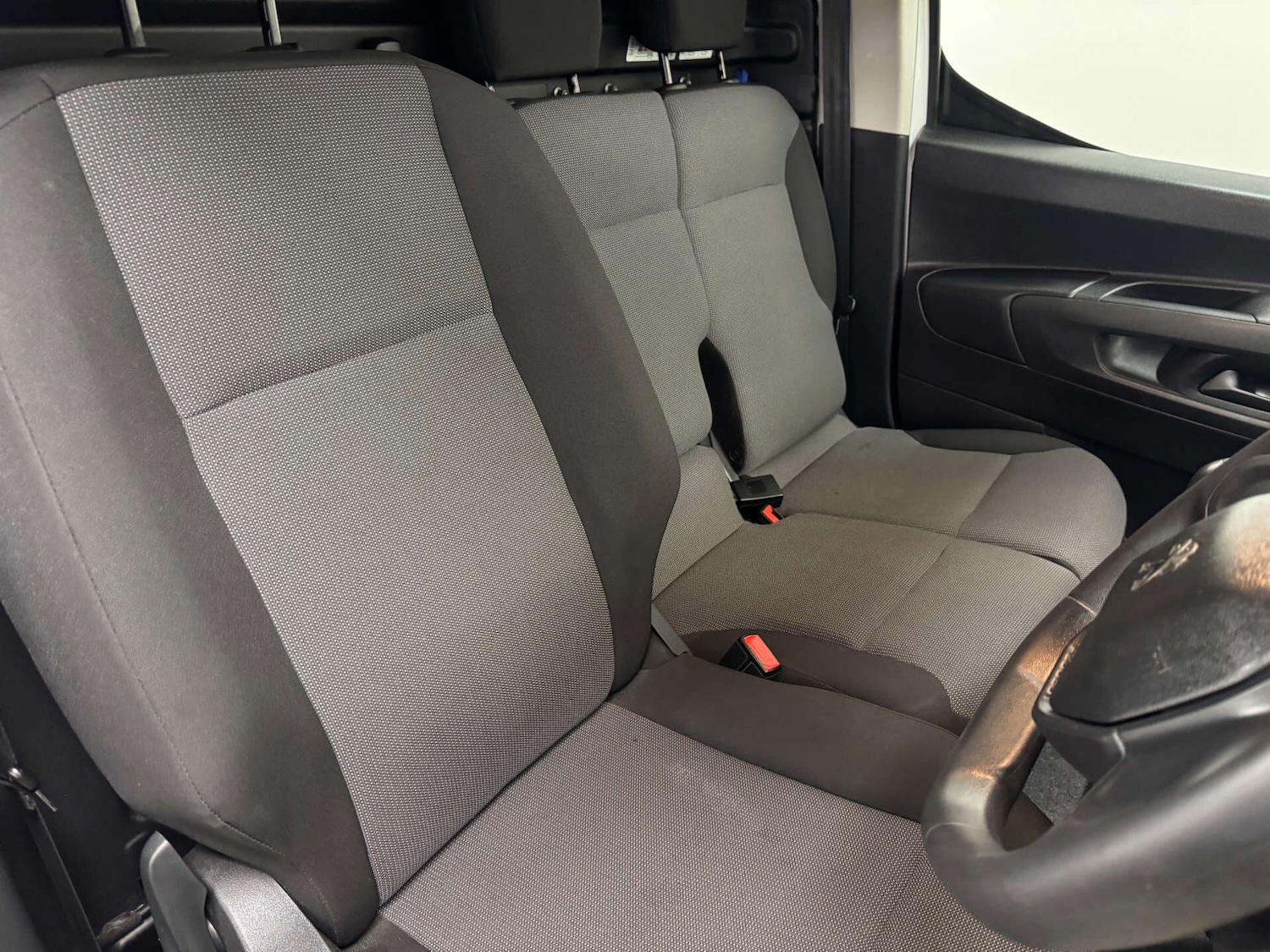 Used Peugeot Partner 2019 for sale - 77368104: Photo 32