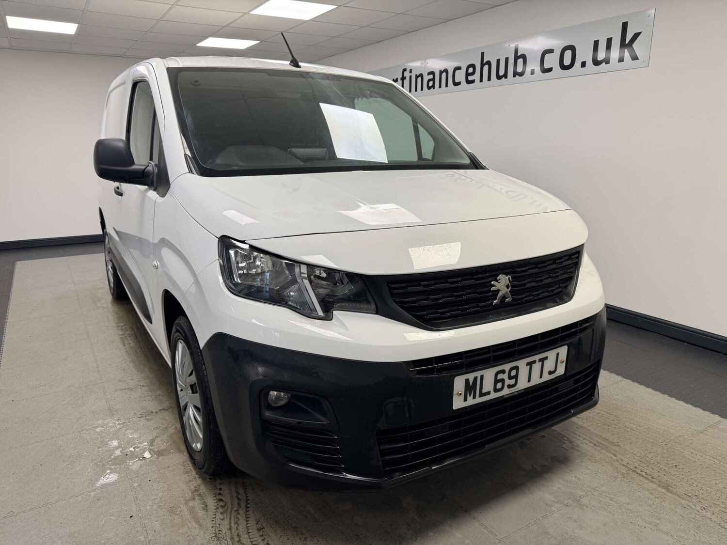 Used Peugeot Partner 2019 for sale - 77368104: Photo 4
