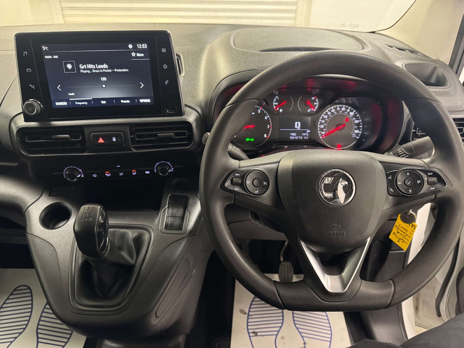 Used Vauxhall Combo 2020 for sale - 77375904: Photo 3