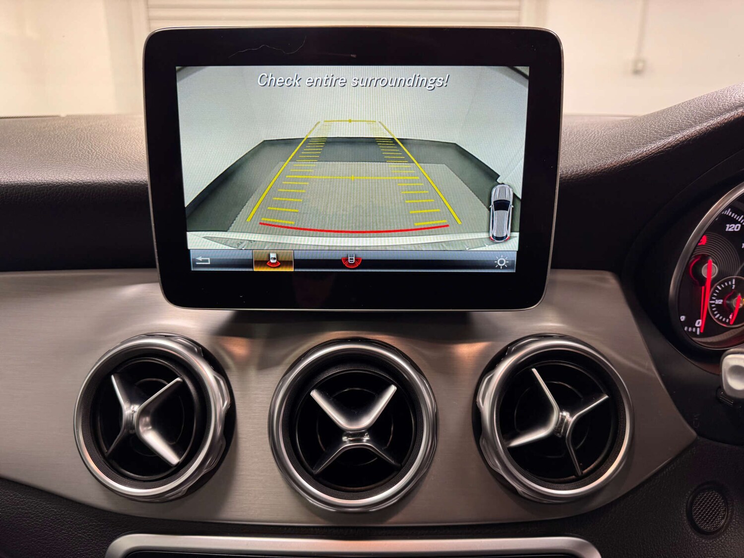 Used Mercedes-Benz GLA 2019 for sale - 77463007: Photo 17