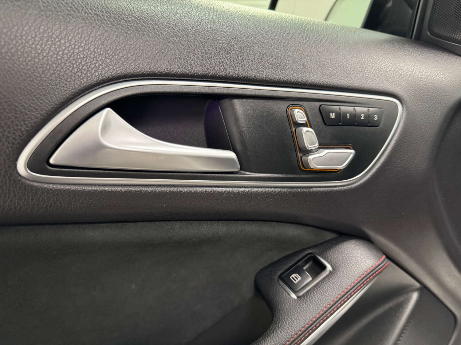 Used Mercedes-Benz GLA 2019 for sale - 77463007: Photo 23