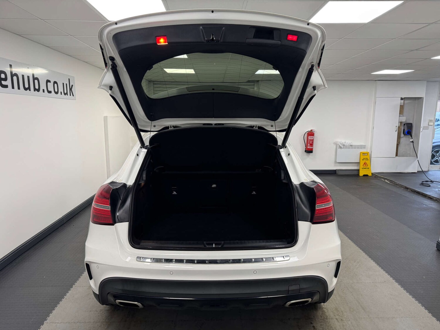 Used Mercedes-Benz GLA 2019 for sale - 77463007: Photo 31