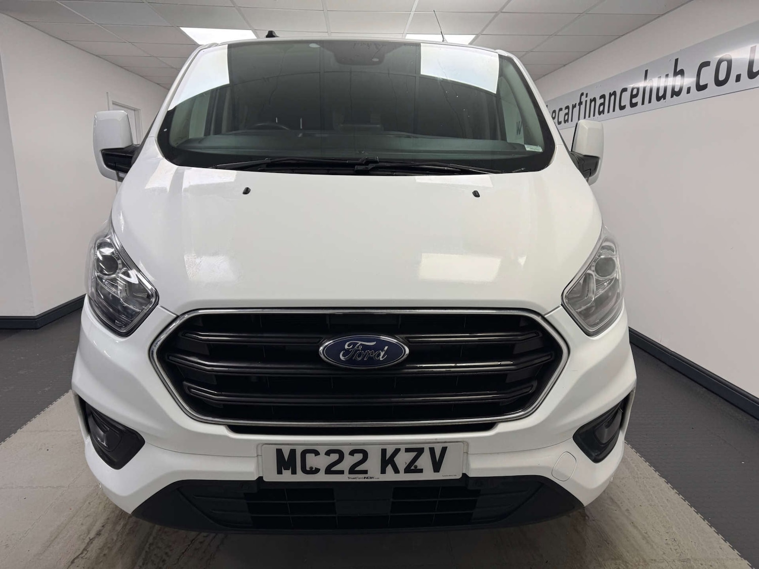 Used Ford Transit Custom 2022 for sale - 77145120: Photo 2