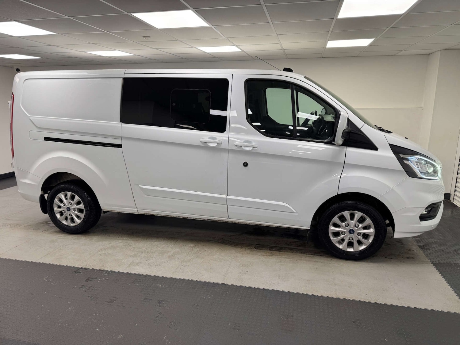 Used Ford Transit Custom 2022 for sale - 77145120: Photo 30