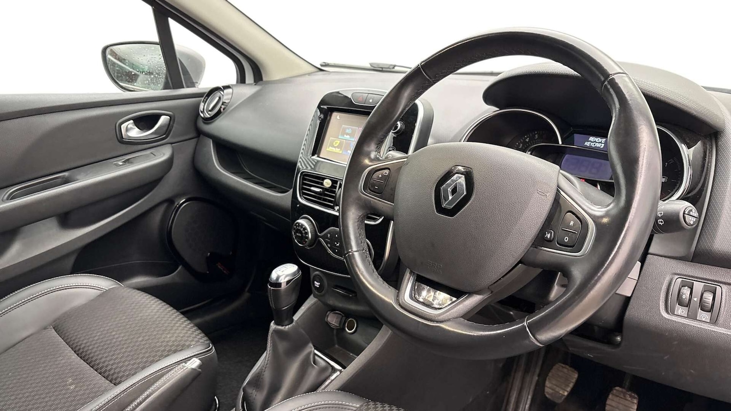 Used Renault Clio 2019 for sale - 77764149: Photo 6