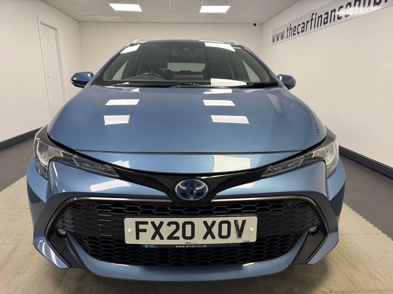 Used Toyota Corolla 2020 for sale - 77138749: Photo 2