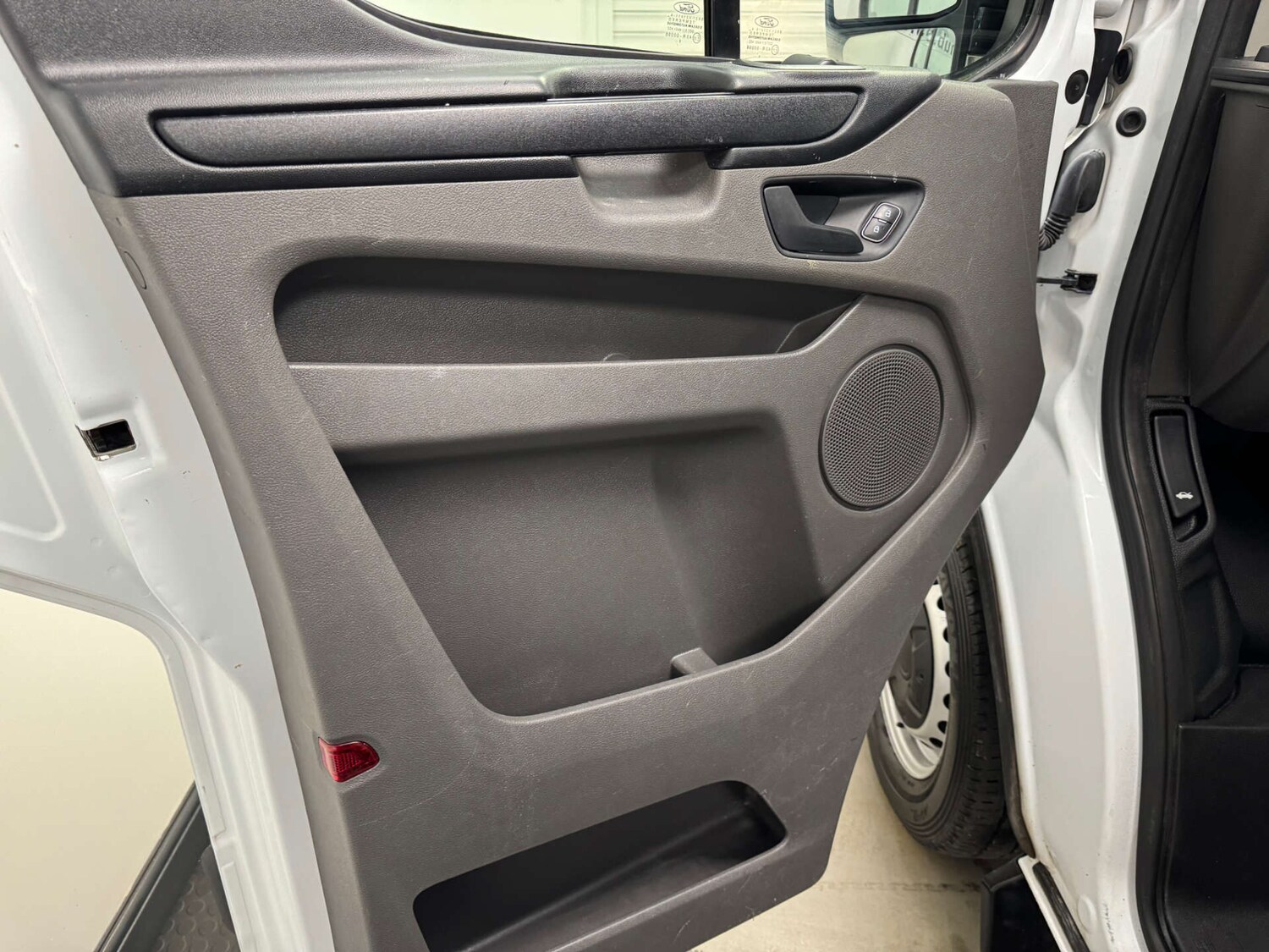 Used Ford Transit Custom 2019 for sale - 77831864: Photo 18