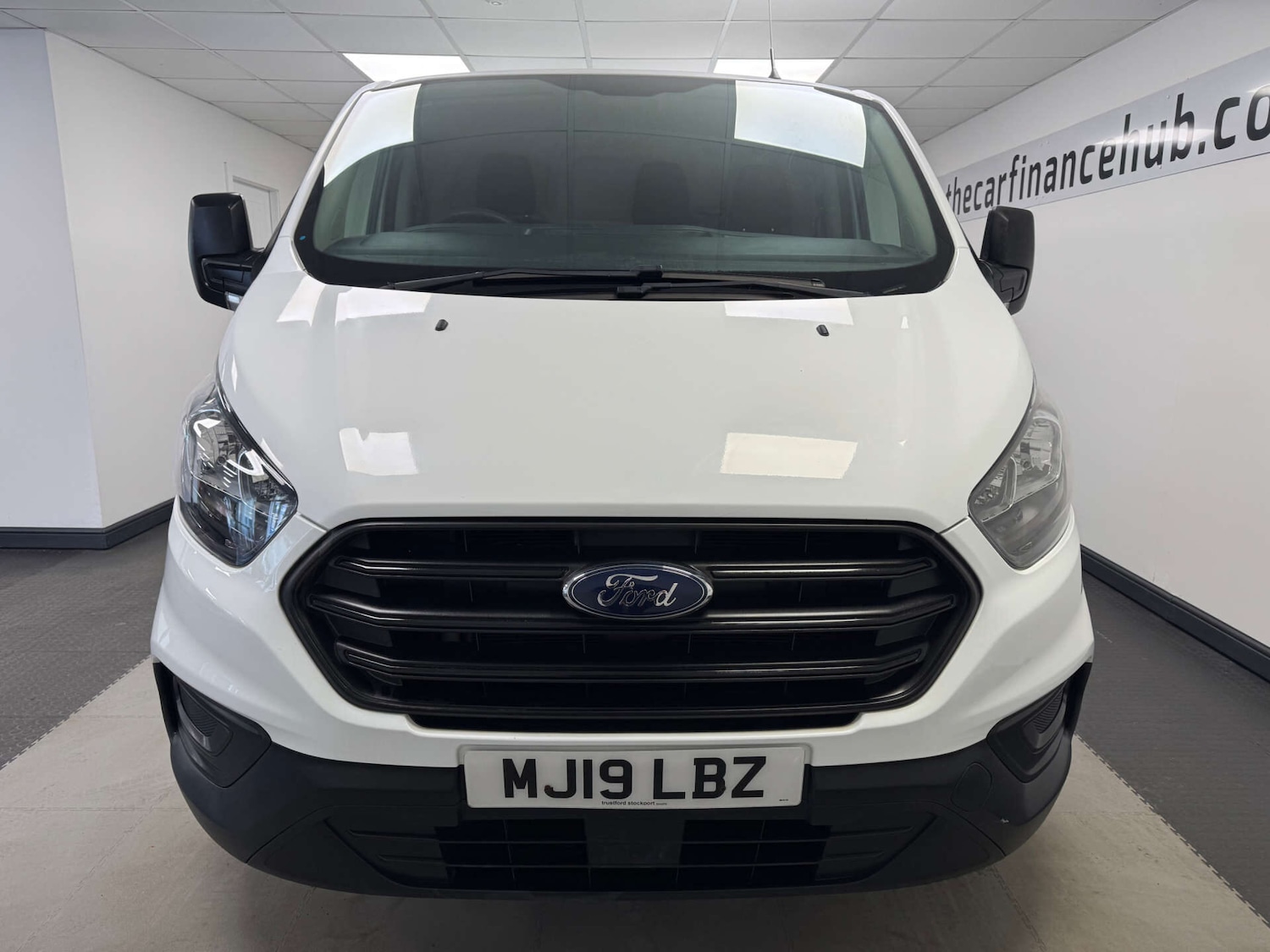 Used Ford Transit Custom 2019 for sale - 77831864: Photo 2