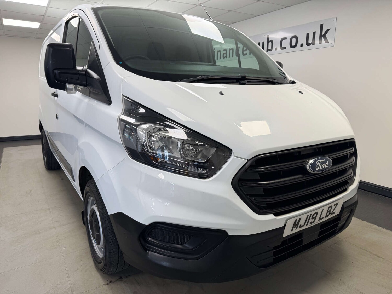 Used Ford Transit Custom 2019 for sale - 77831864: Photo 4