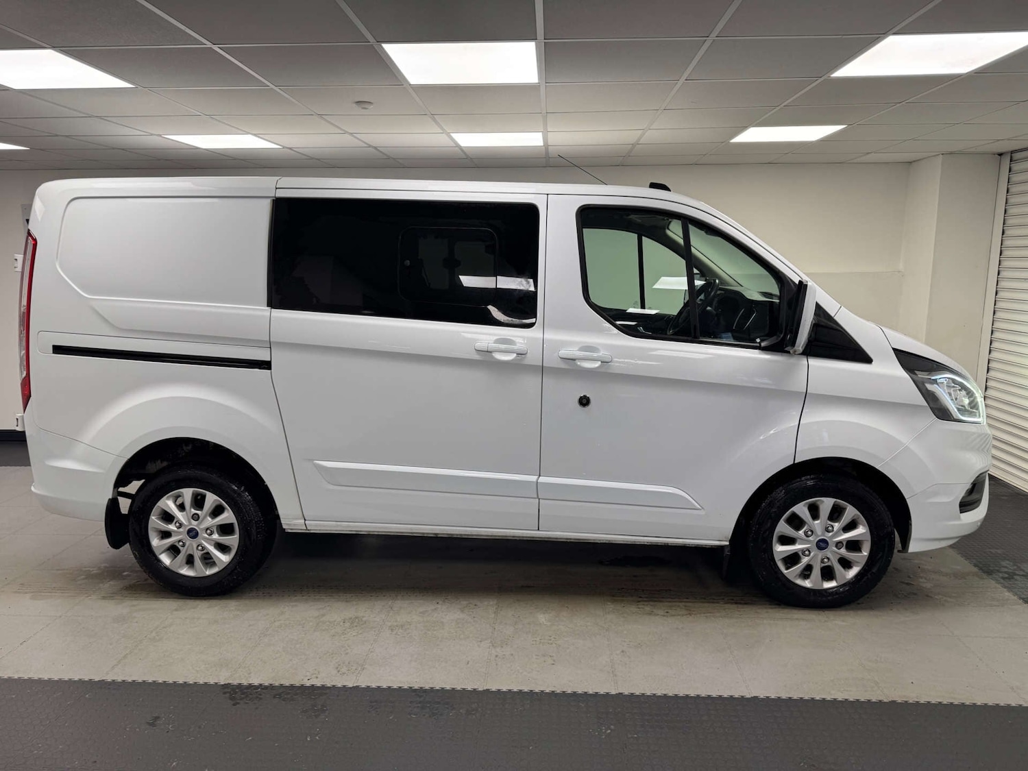 Used Ford Transit Custom 2022 for sale - 77145117: Photo 28