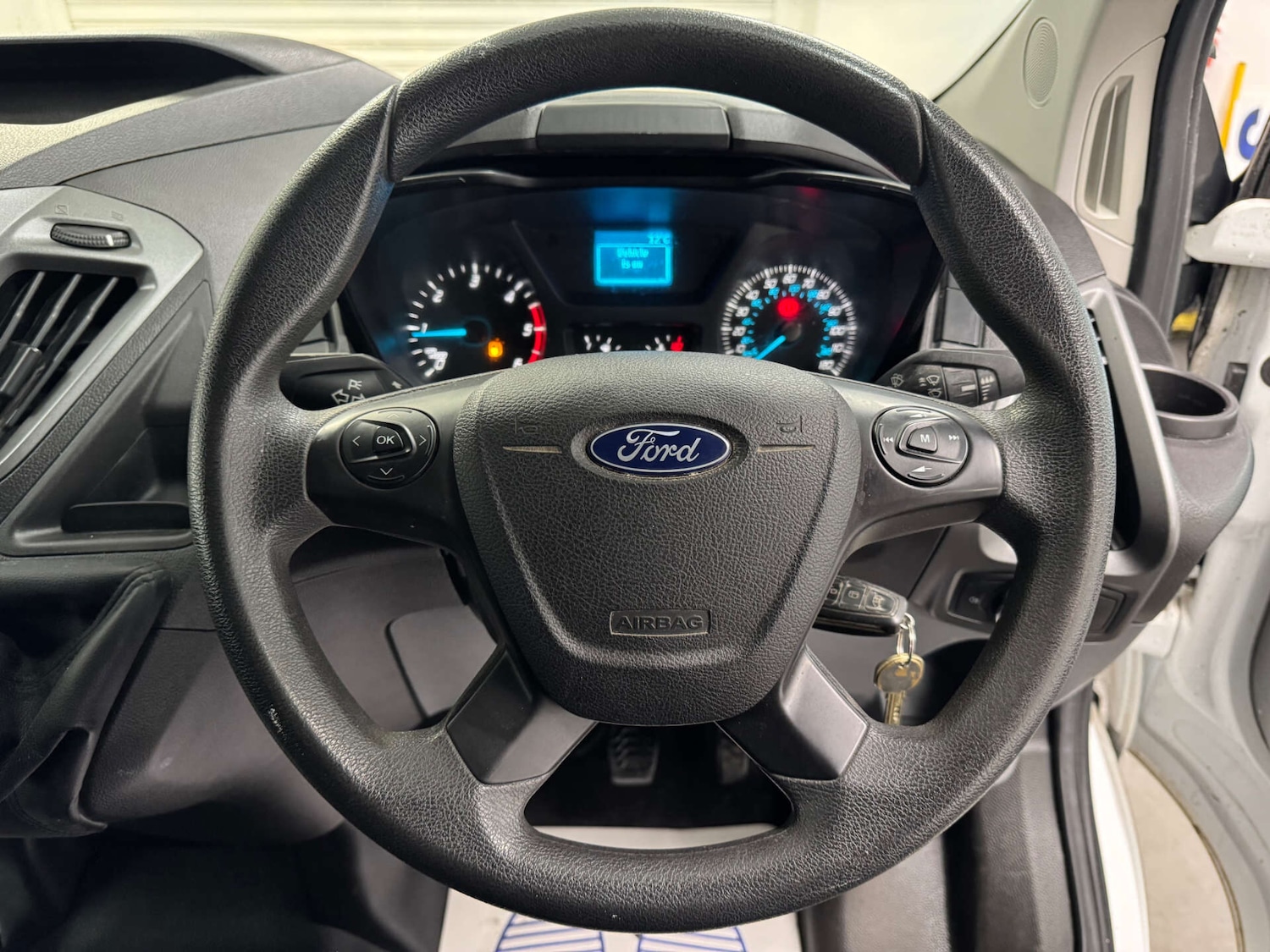 Used Ford Transit Custom 2017 for sale - 77716301: Photo 12