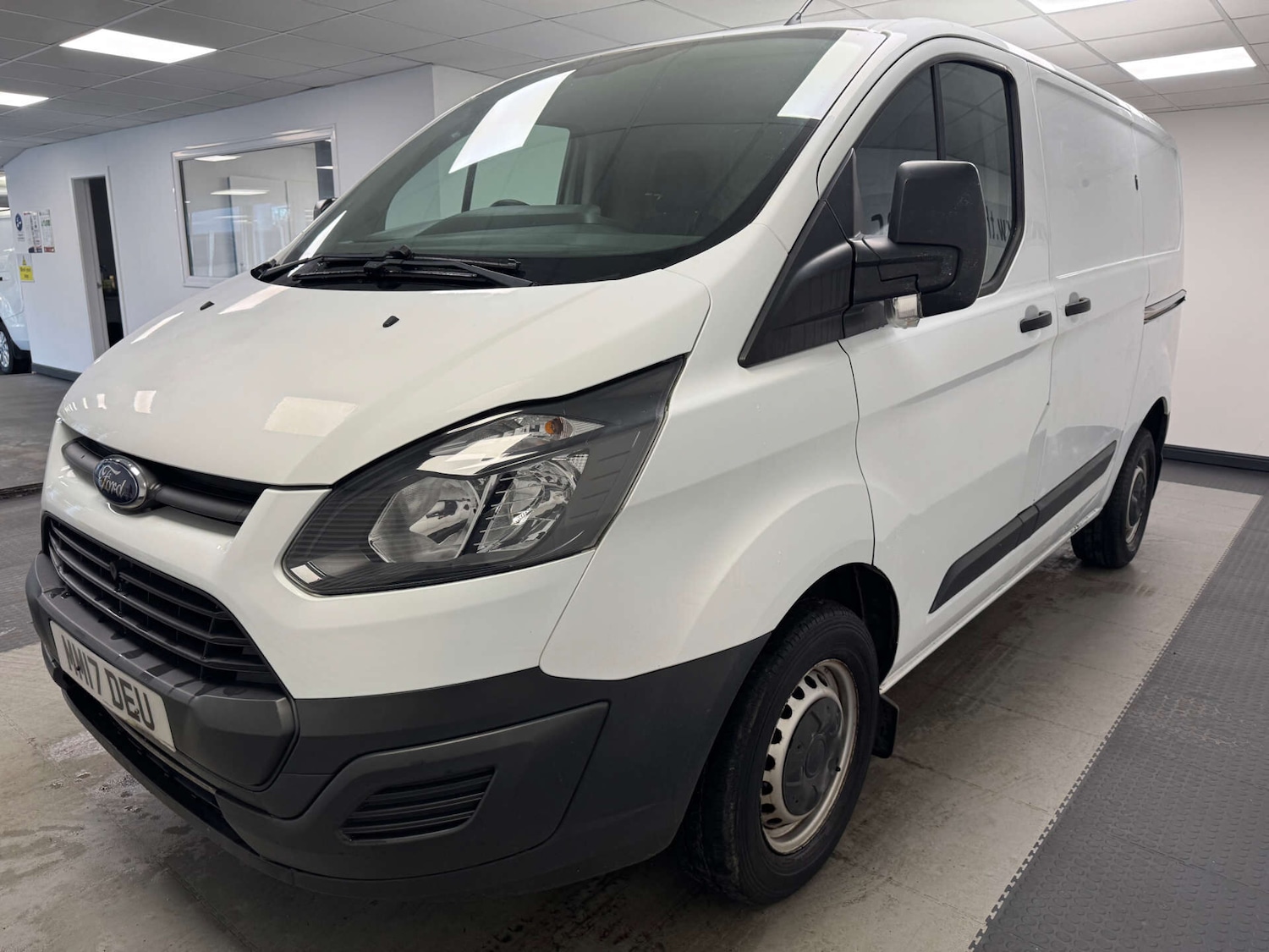 Used Ford Transit Custom 2017 for sale - 77716301: Photo 6