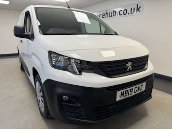 Used Peugeot Partner 2019 for sale - 77919202: Photo