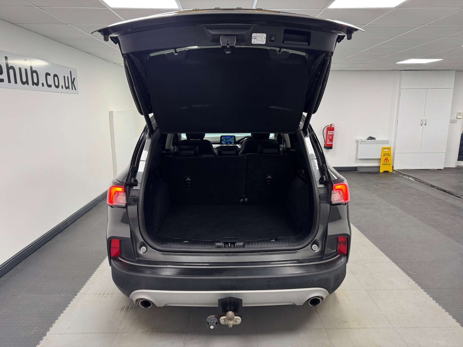 Used Ford Kuga 2020 for sale - 77145121: Photo 27