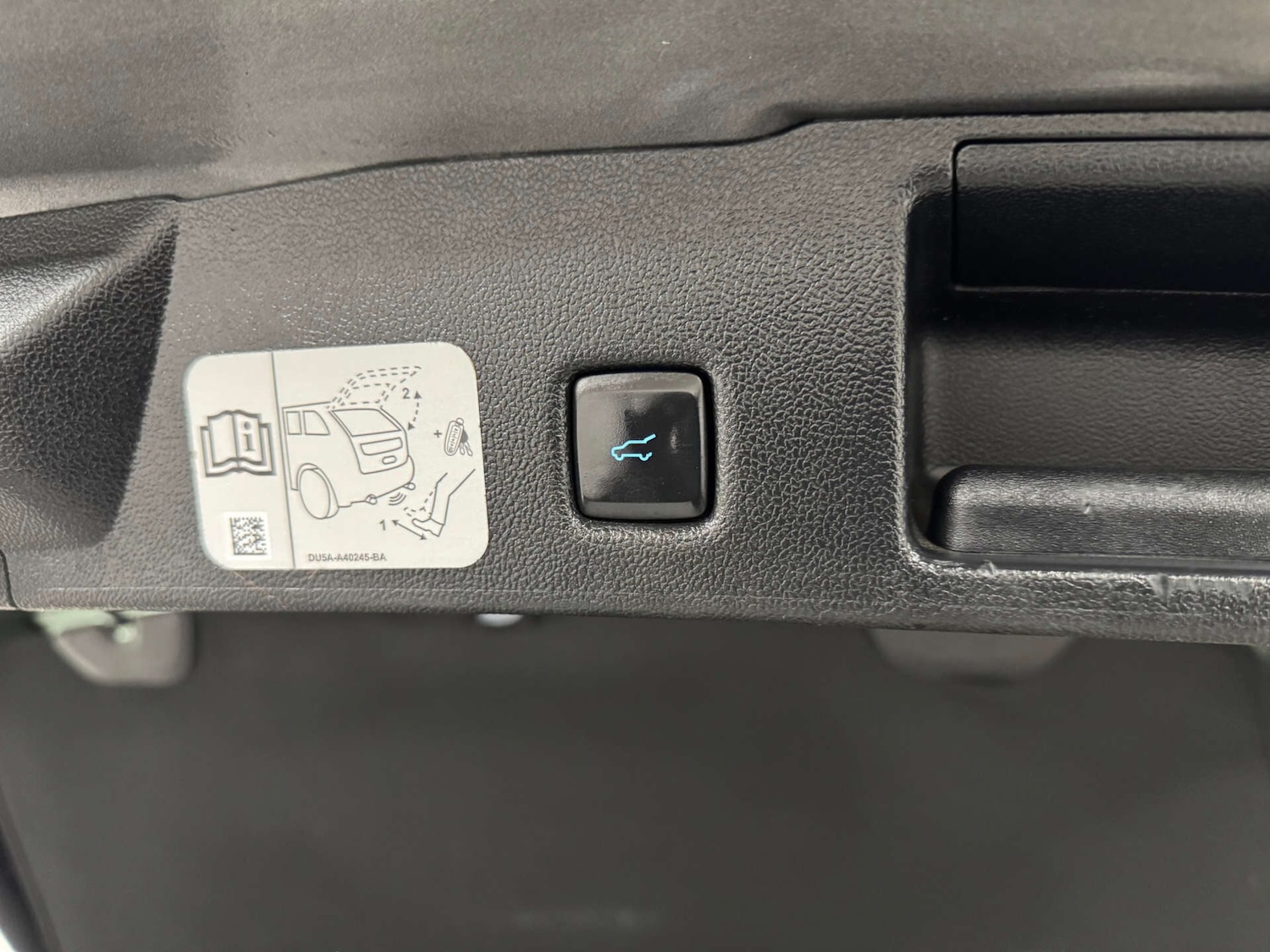 Used Ford Kuga 2020 for sale - 77145121: Photo 29