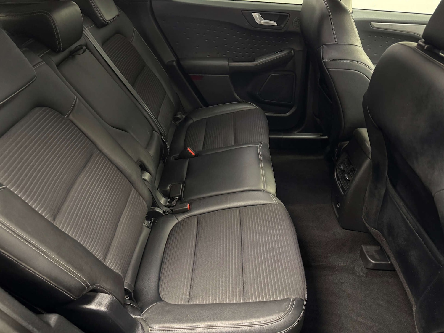 Used Ford Kuga 2020 for sale - 77145121: Photo 34