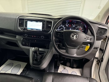 Used Vauxhall Vivaro 2020 for sale - 77368087: Photo