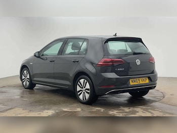 Used Volkswagen Golf 2020 for sale - 77616184: Photo