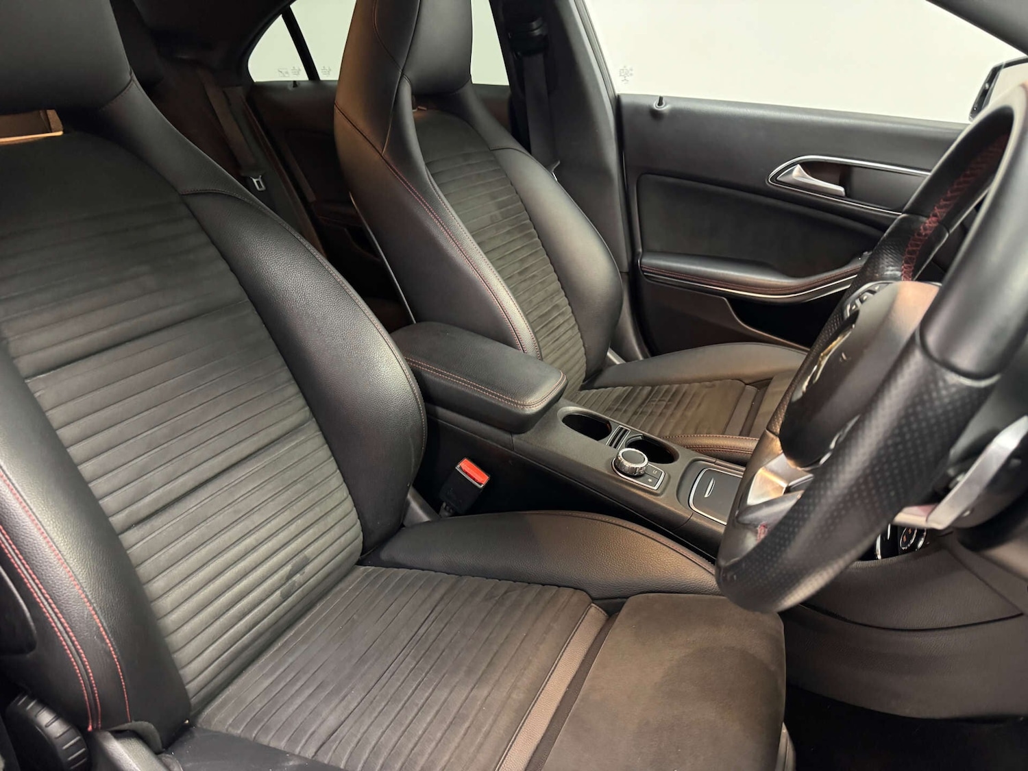 Used Mercedes-Benz CLA 2017 for sale - 77145111: Photo 35