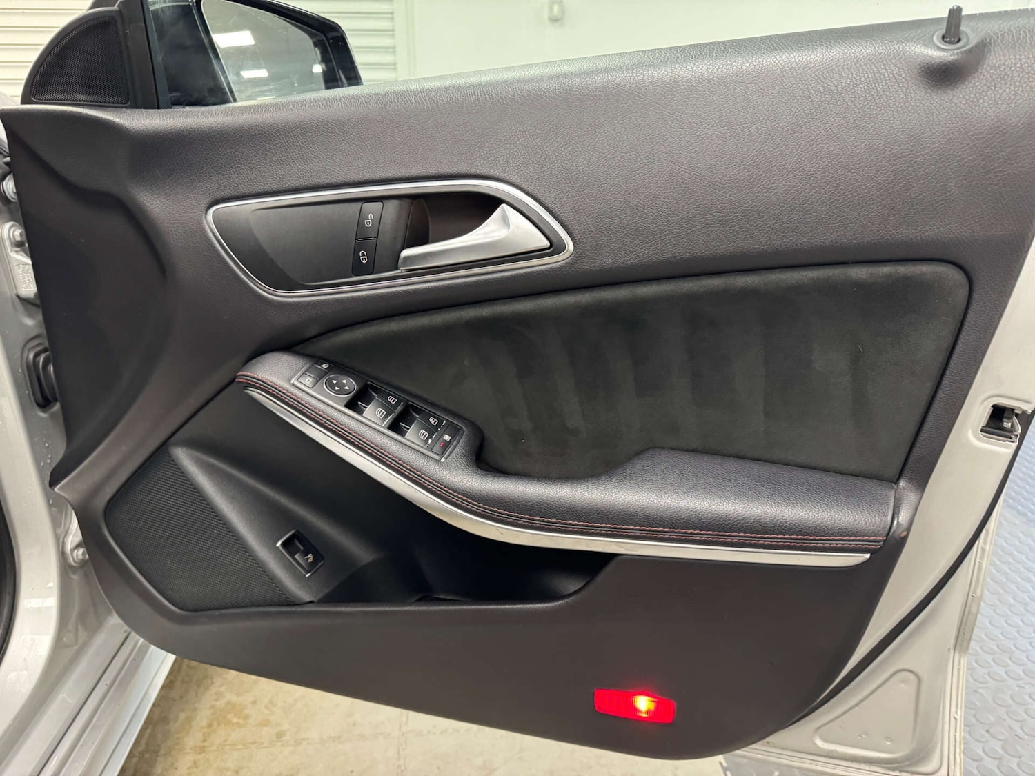 Used Mercedes-Benz CLA 2017 for sale - 77145111: Photo 36