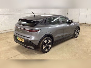 Used Renault Megane E Tech 2022 for sale - 77967724: Photo