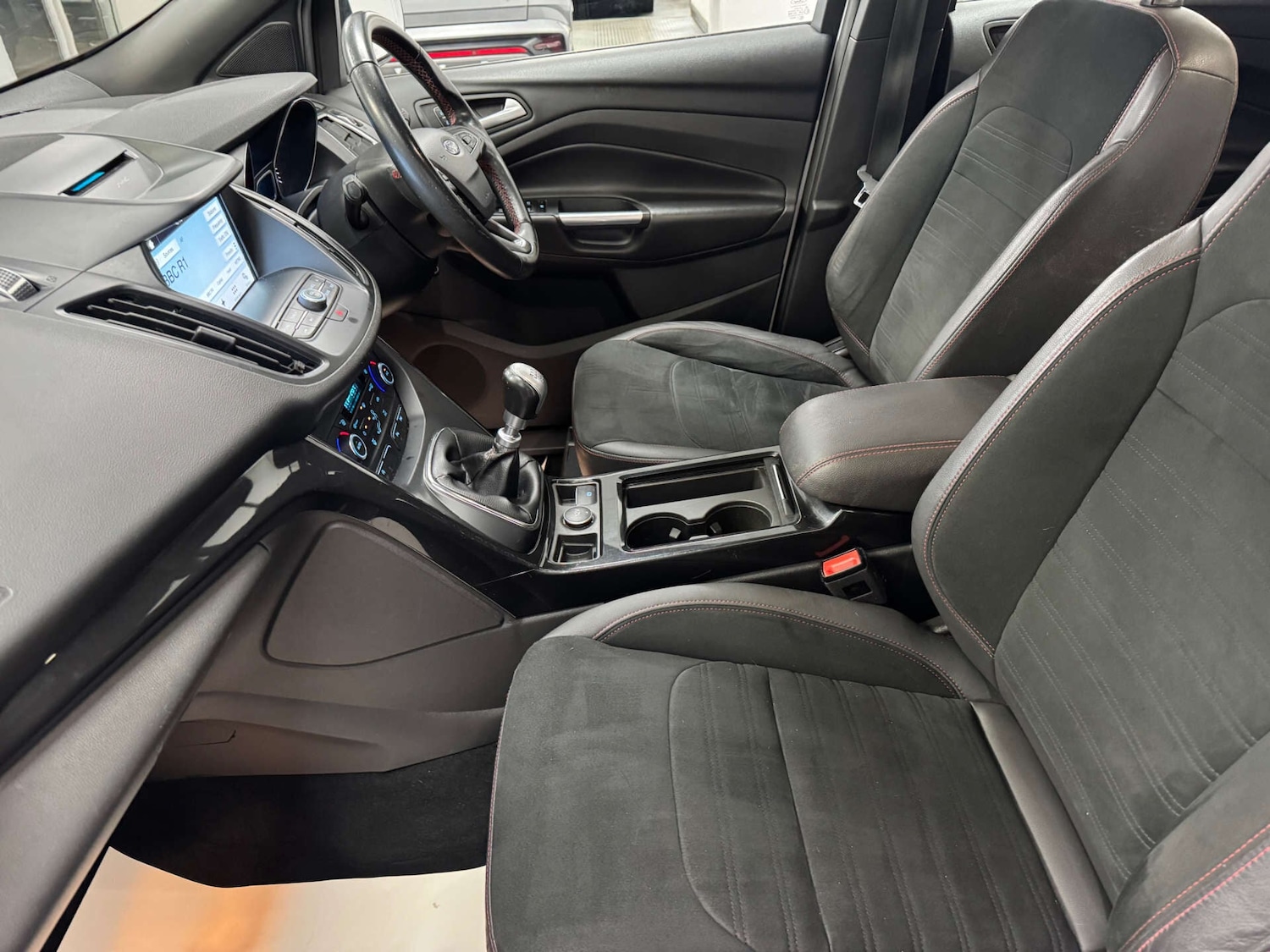 Used Ford Kuga 2018 for sale - 77145108: Photo 16