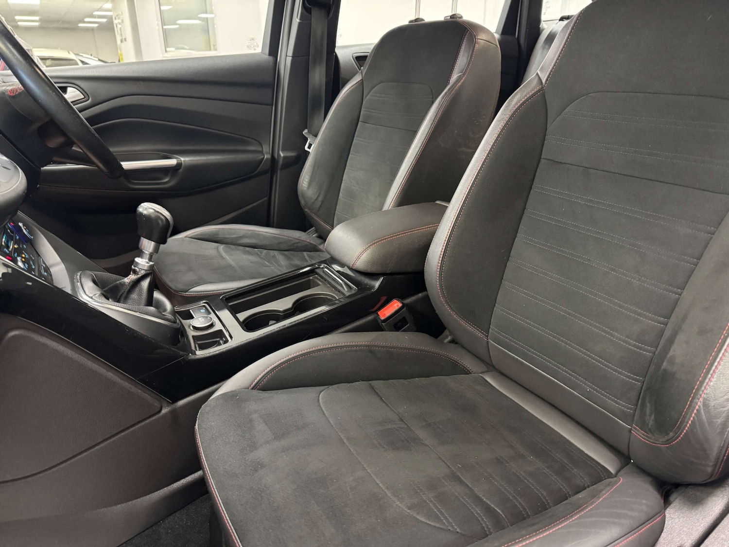 Used Ford Kuga 2018 for sale - 77145108: Photo 17