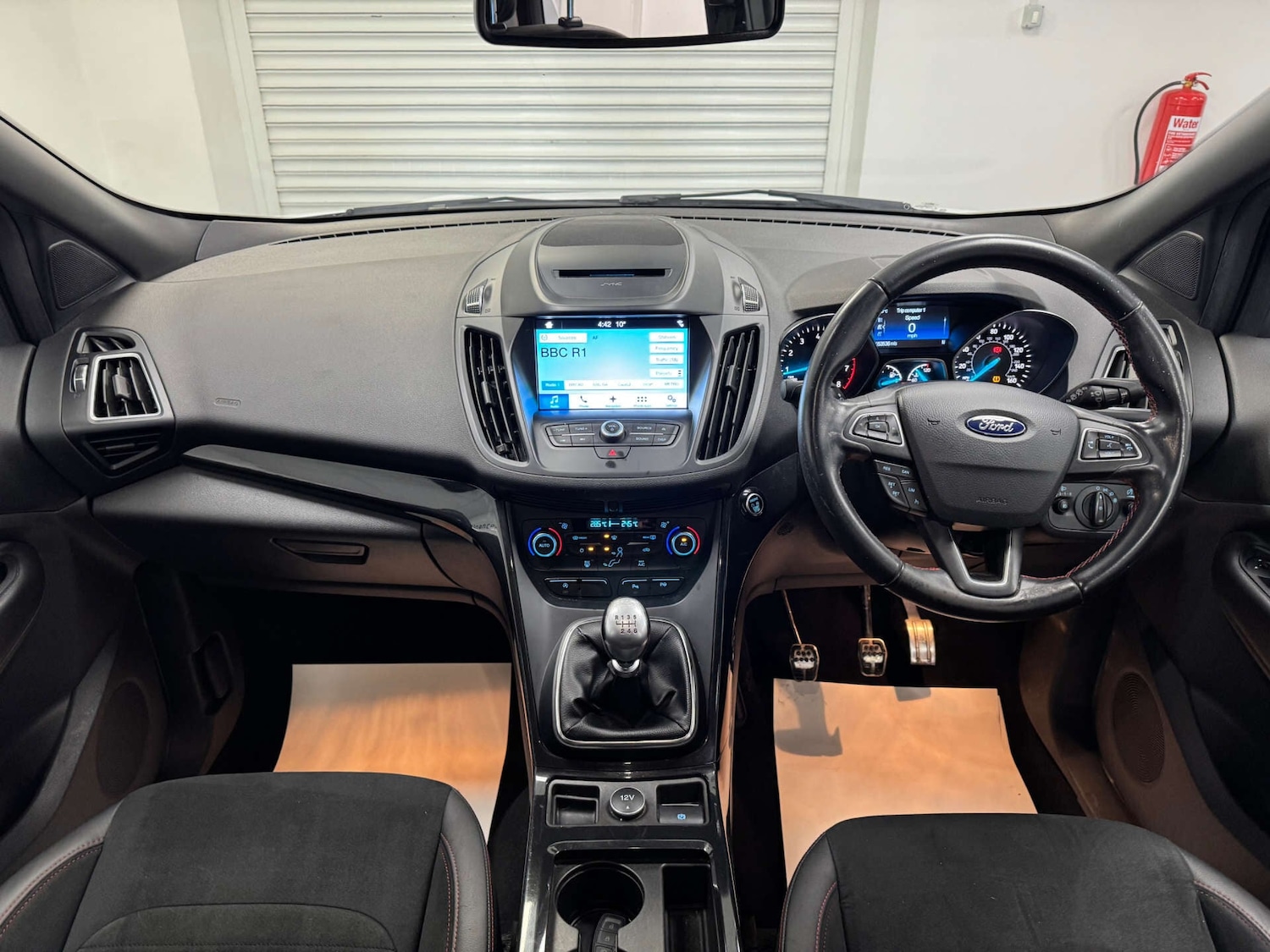 Used Ford Kuga 2018 for sale - 77145108: Photo 3