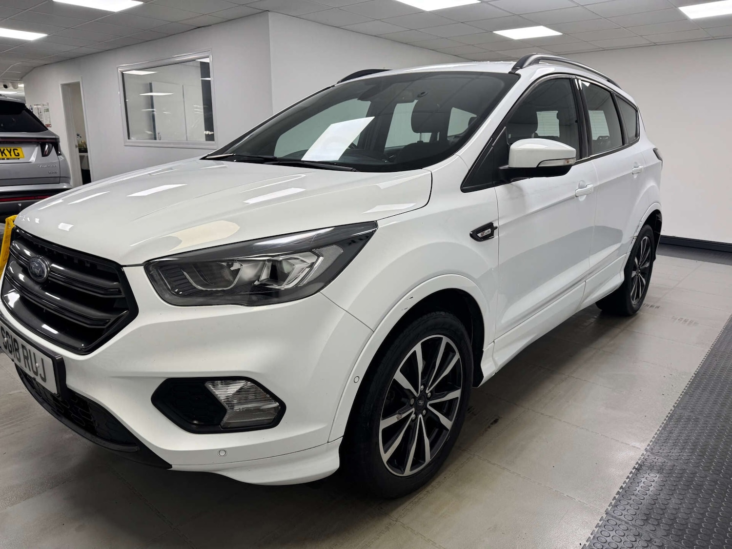 Used Ford Kuga 2018 for sale - 77145108: Photo 6