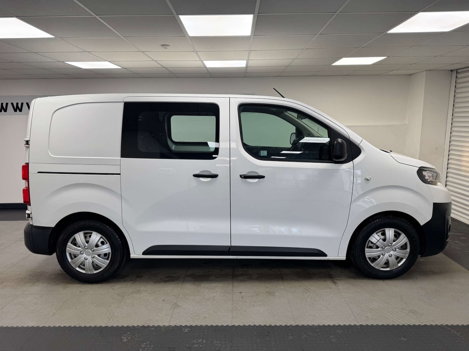 Used Peugeot Expert 2020 for sale - 77716316: Photo 29