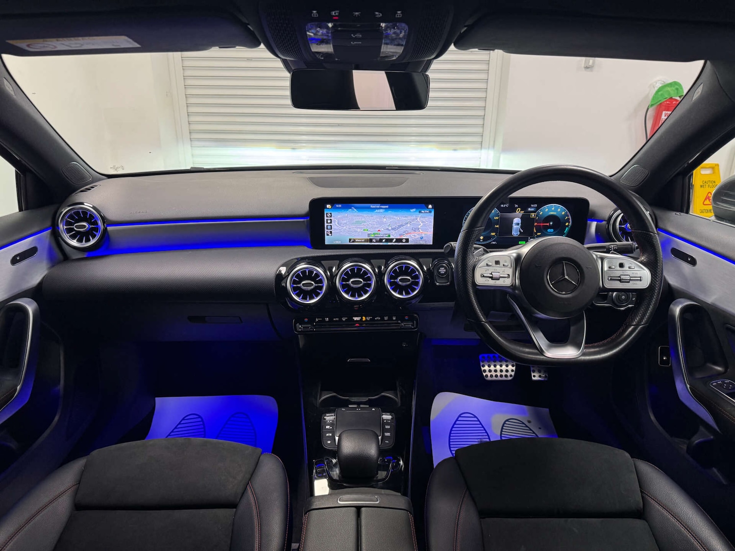 Used Mercedes-Benz A-Class 2020 for sale - 77998669: Photo 3