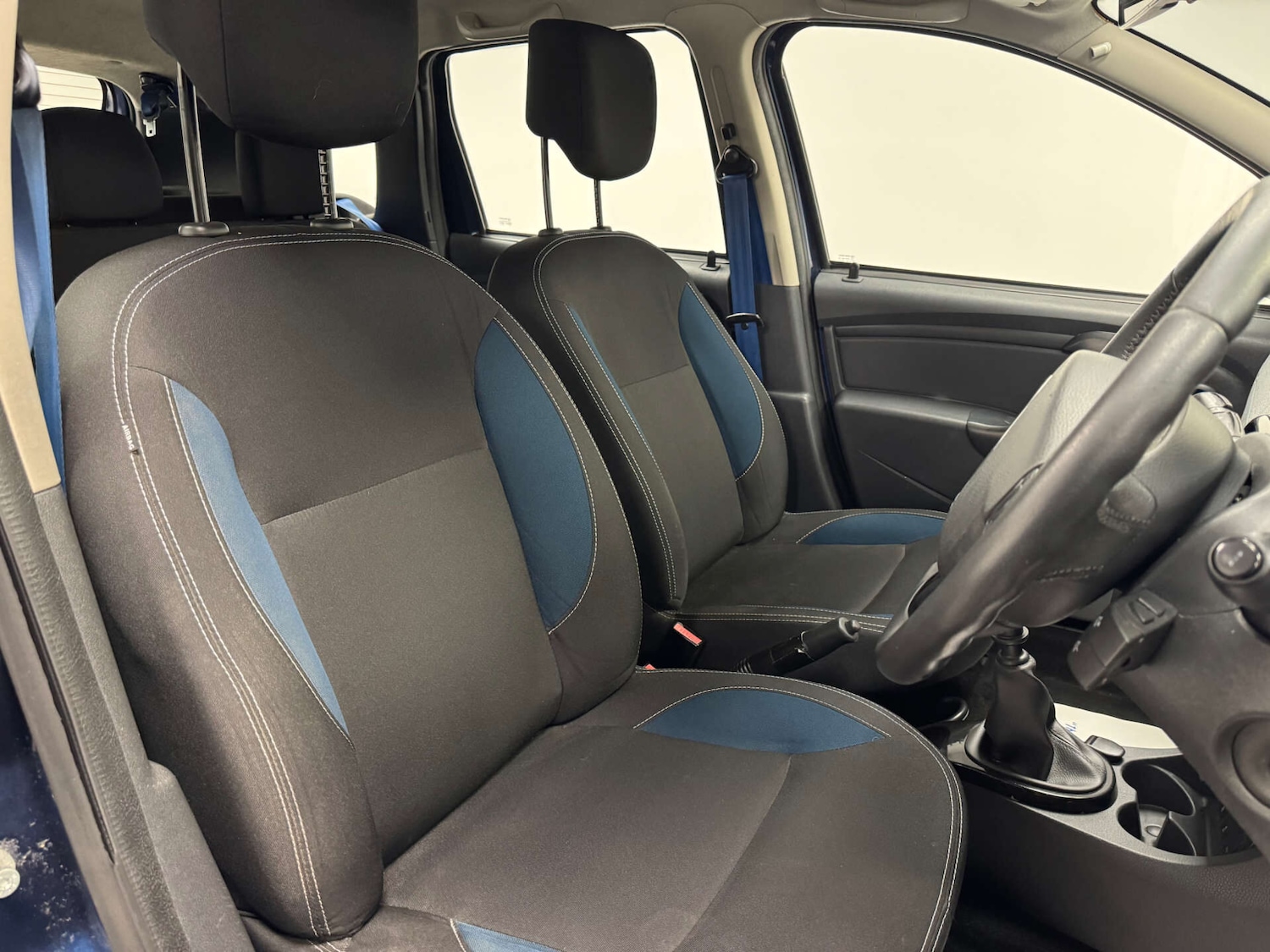 Used Dacia Duster 2015 for sale - 77226198: Photo 35