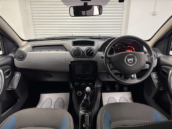 Used Dacia Duster 2015 for sale - 77226198: Photo