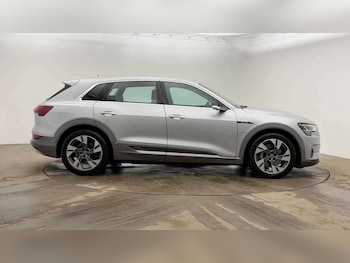 Used Audi e-tron 2020 for sale - 78267105: Photo