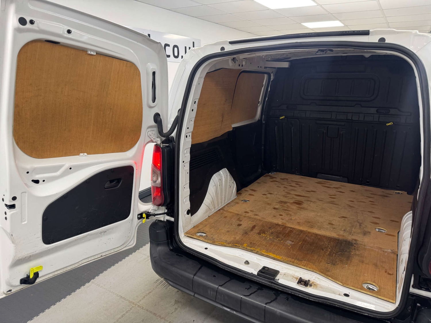 Used Vauxhall Combo 2019 for sale - 77716315: Photo 24