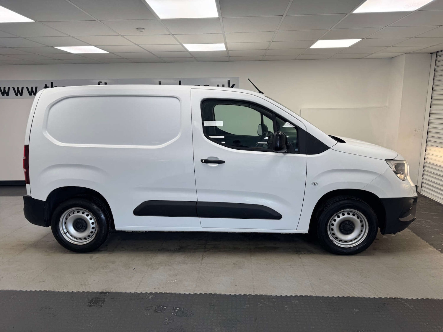 Used Vauxhall Combo 2019 for sale - 77716315: Photo 28