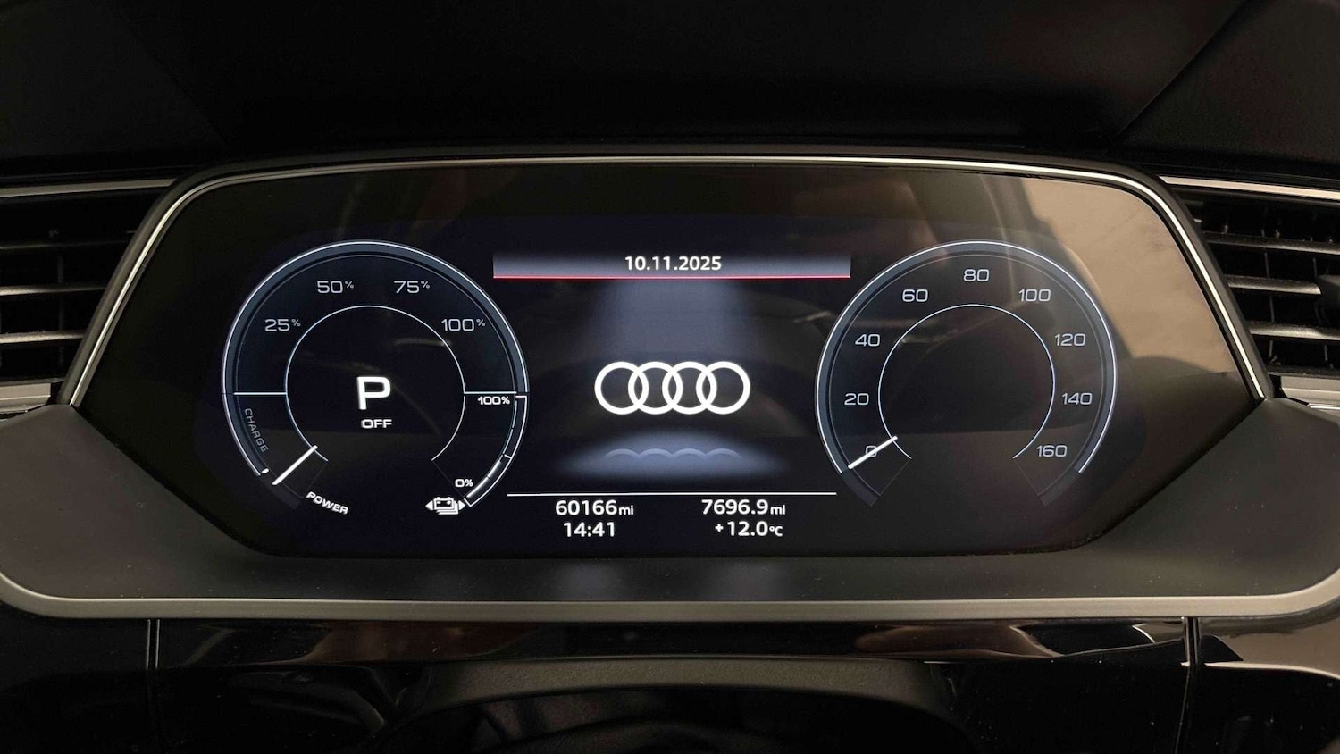 Used Audi e-tron 2021 for sale - 77363345: Photo 9
