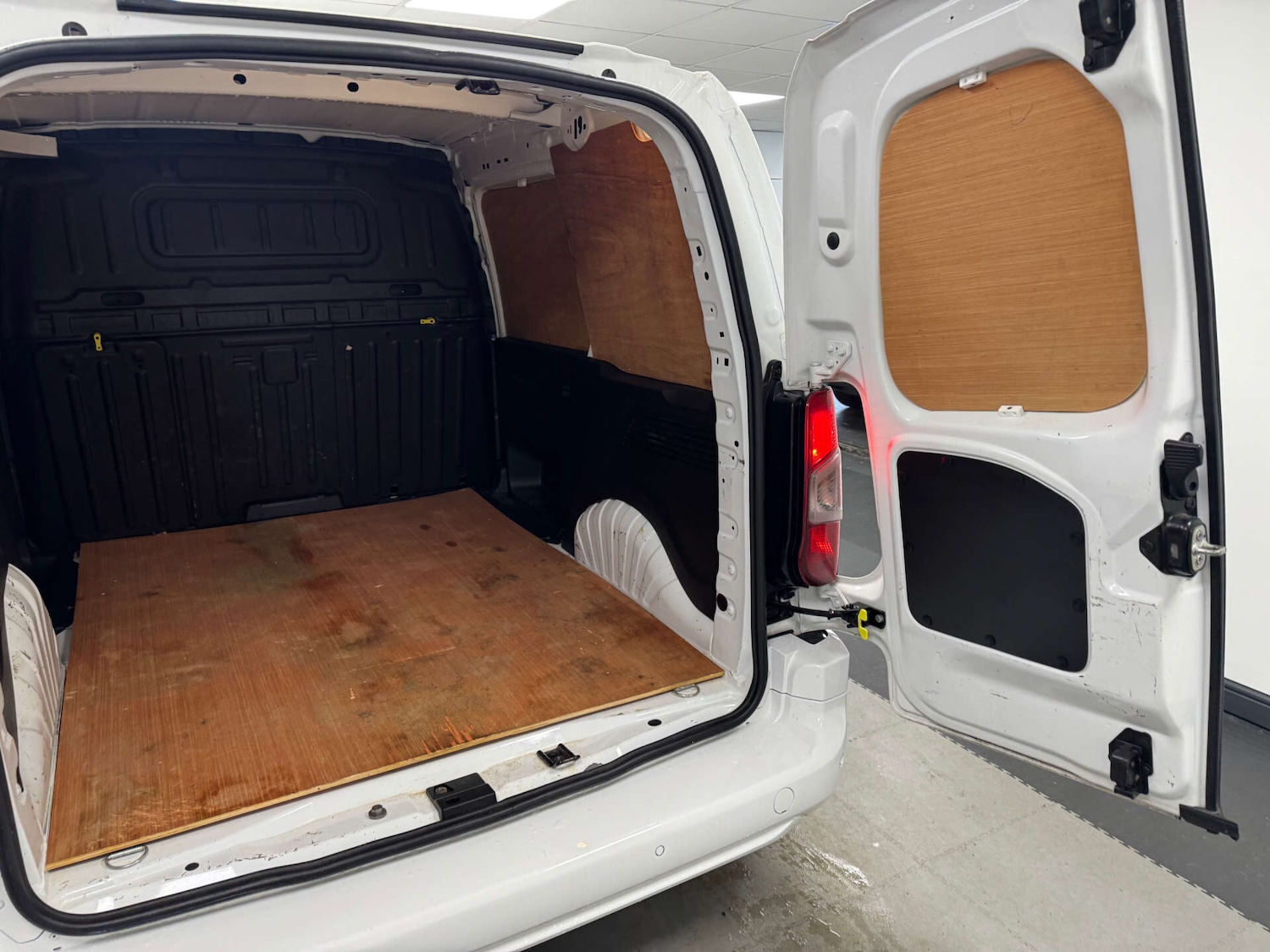 Used Vauxhall Combo 2021 for sale - 77368100: Photo 26